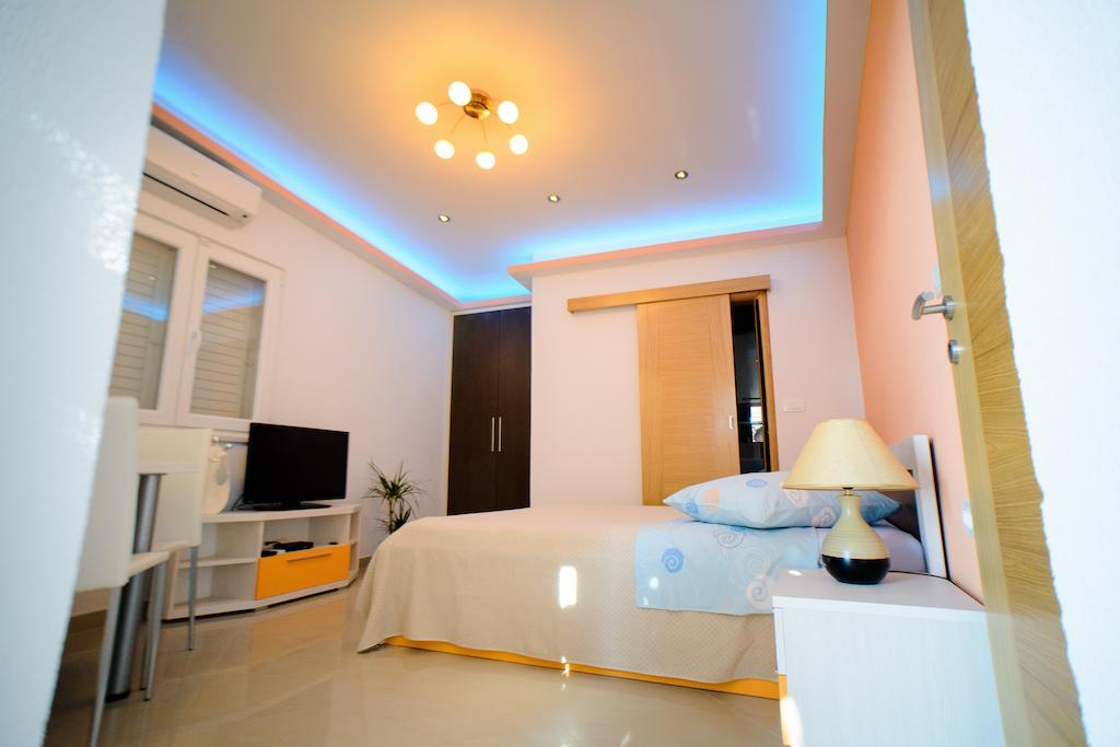 Lara Apartments Makarska Extérieur photo
